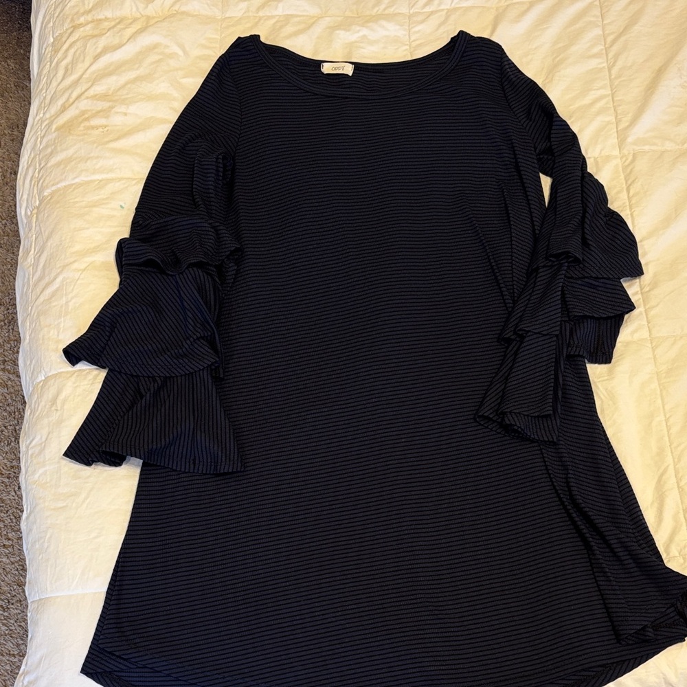 ODDY Navy Ruffle Sleeve Dress